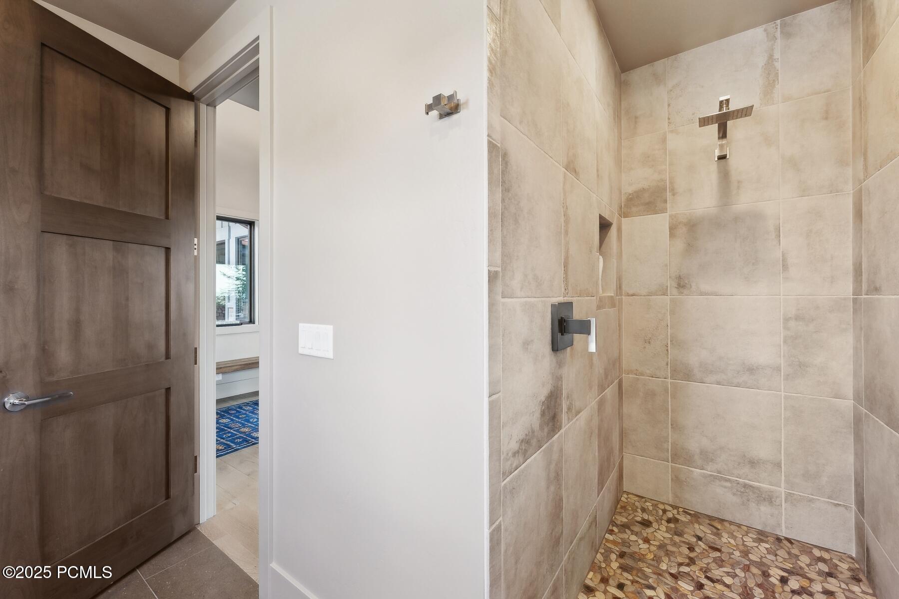 Park City, Utah 84098, United States, 4 Bedrooms Bedrooms, ,6 BathroomsBathrooms,Residential,Active,138886