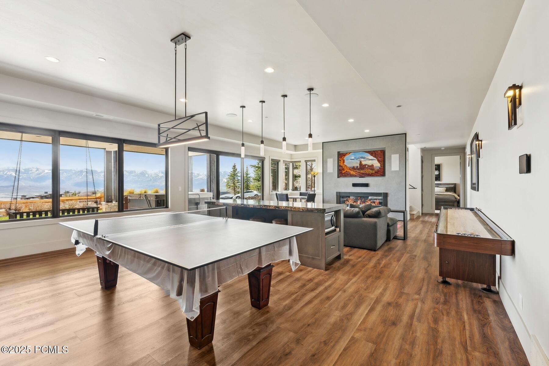 Park City, Utah 84098, United States, 4 Bedrooms Bedrooms, ,6 BathroomsBathrooms,Residential,Active,138886