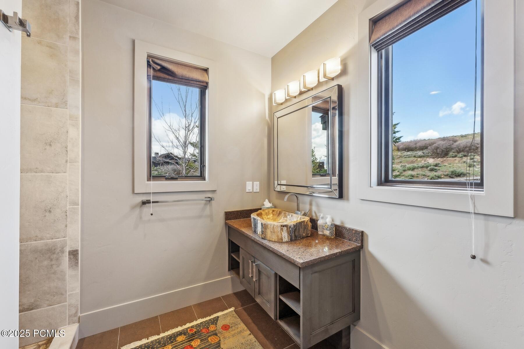 Park City, Utah 84098, United States, 4 Bedrooms Bedrooms, ,6 BathroomsBathrooms,Residential,Active,138886