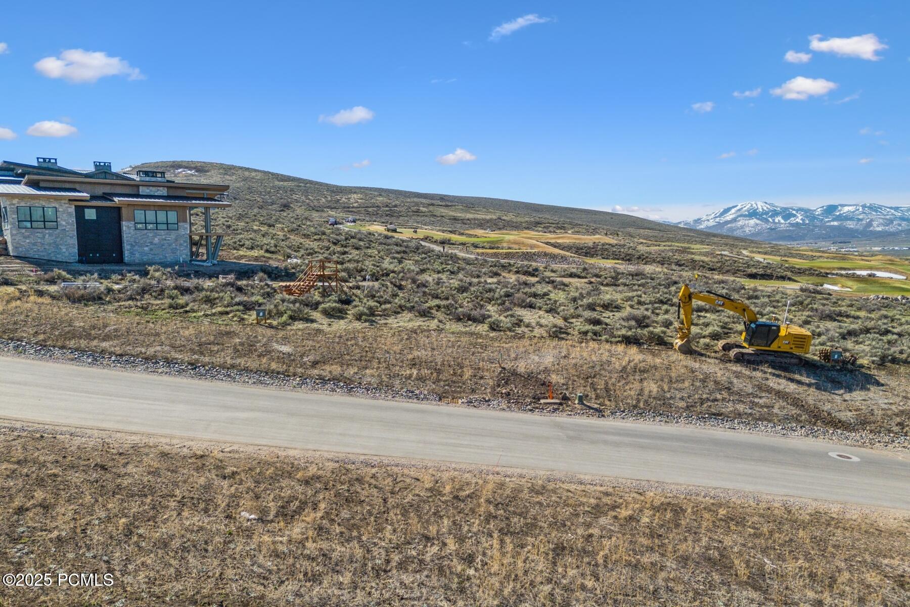 Park City, Utah 84098, United States, 5 Bedrooms Bedrooms, ,6 BathroomsBathrooms,Residential,Active,223308