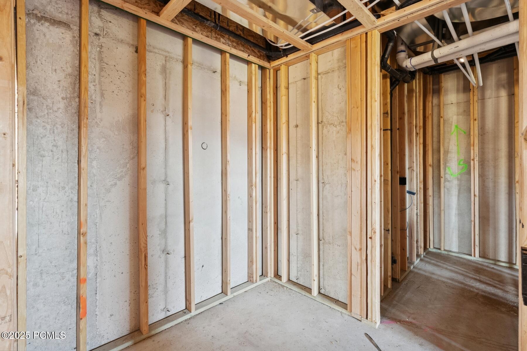 Park City, Utah 84098, United States, 6 Bedrooms Bedrooms, ,7 BathroomsBathrooms,Residential,Active,168420