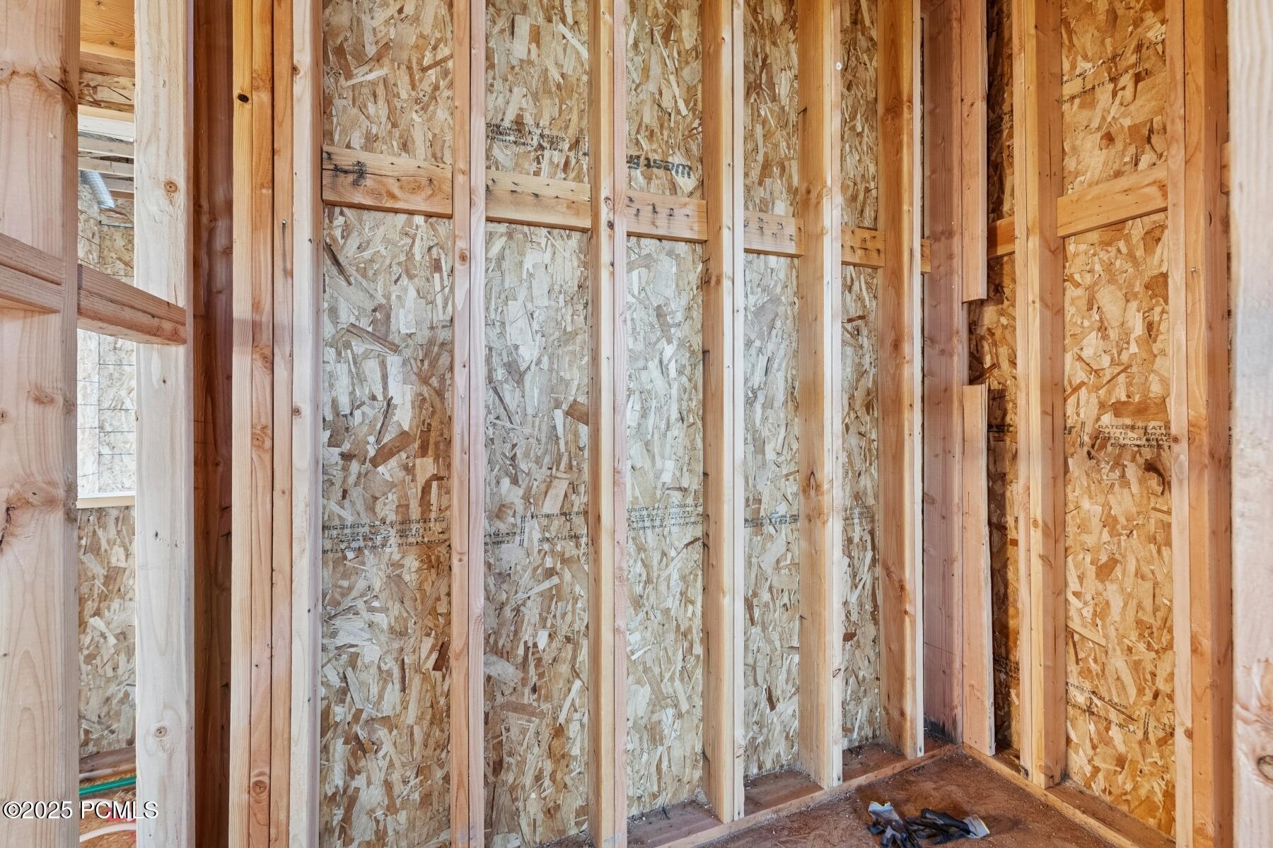 Park City, Utah 84098, United States, 6 Bedrooms Bedrooms, ,7 BathroomsBathrooms,Residential,Active,168420