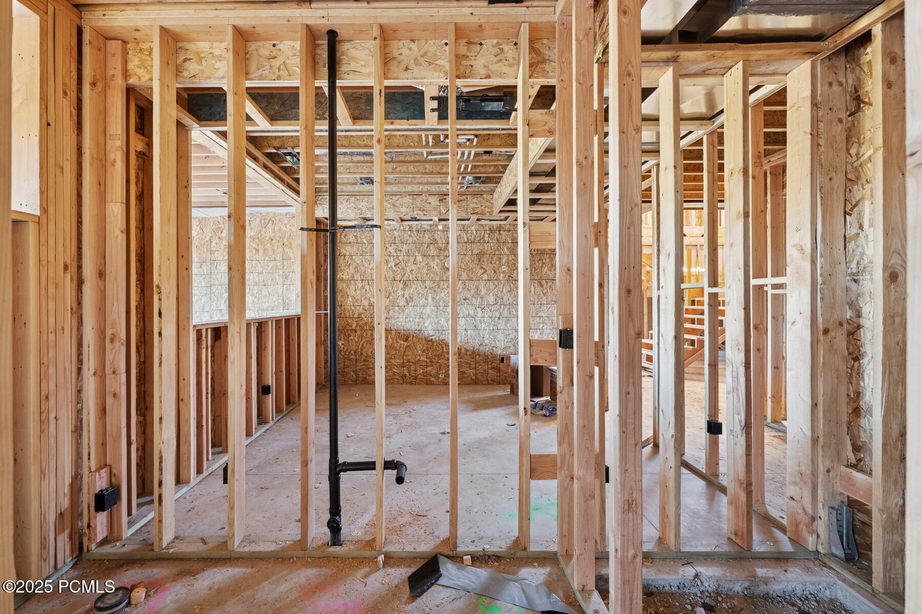 Park City, Utah 84098, United States, 6 Bedrooms Bedrooms, ,7 BathroomsBathrooms,Residential,Active,168420