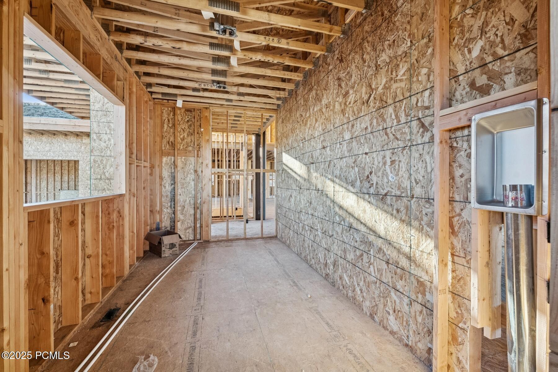 Park City, Utah 84098, United States, 6 Bedrooms Bedrooms, ,7 BathroomsBathrooms,Residential,Active,168420