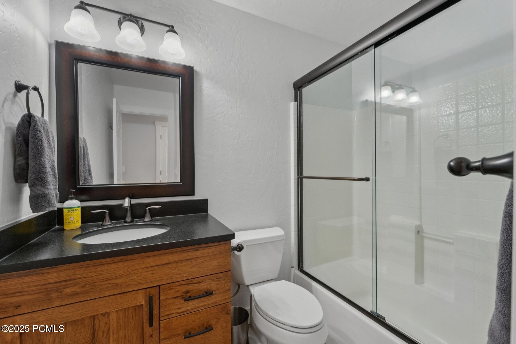 Park City, Utah 84098, United States, 5 Bedrooms Bedrooms, ,3 BathroomsBathrooms,Residential,Active,174194