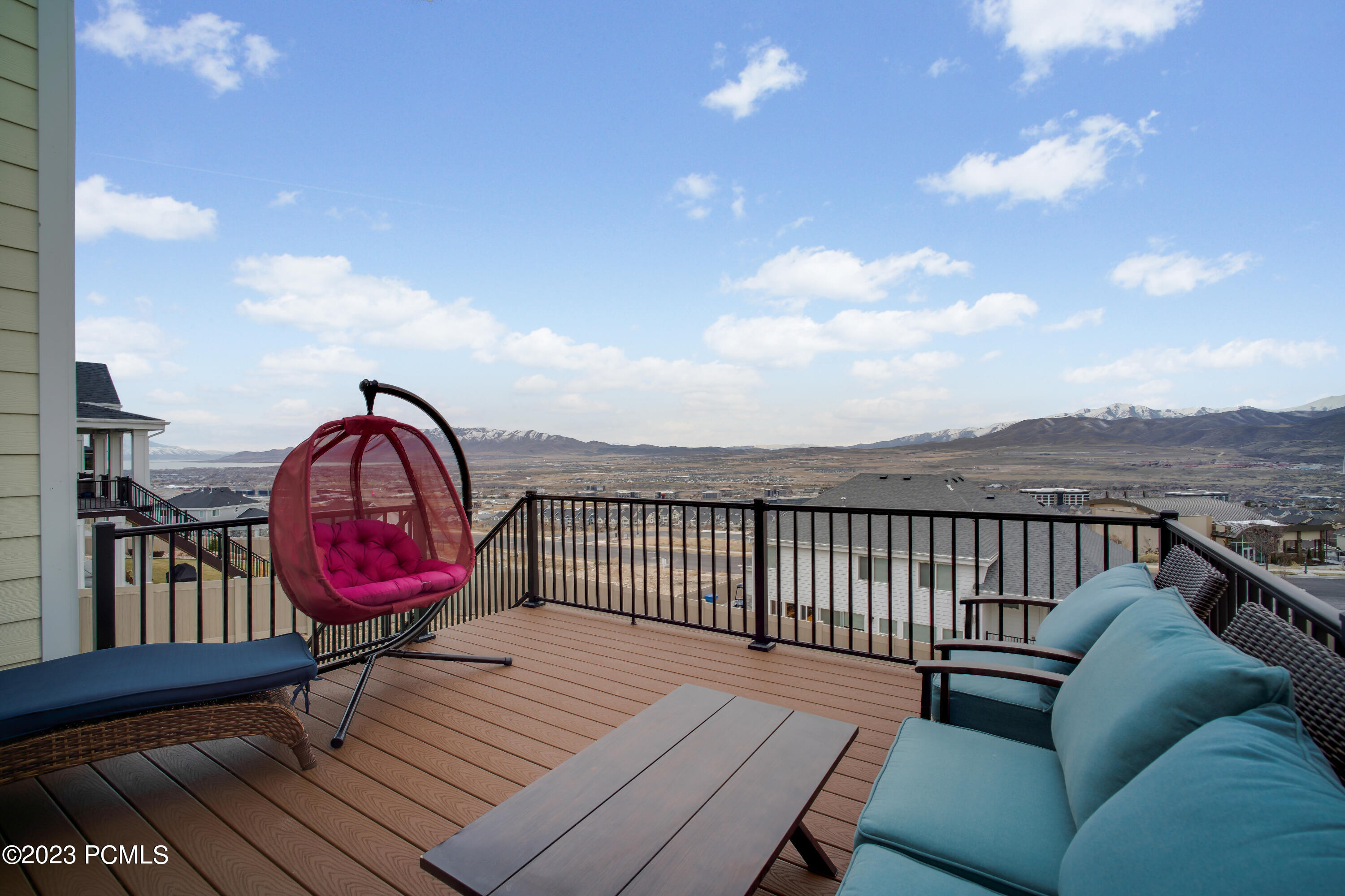 4425 N Ridge View Way, Lehi, Utah image 28