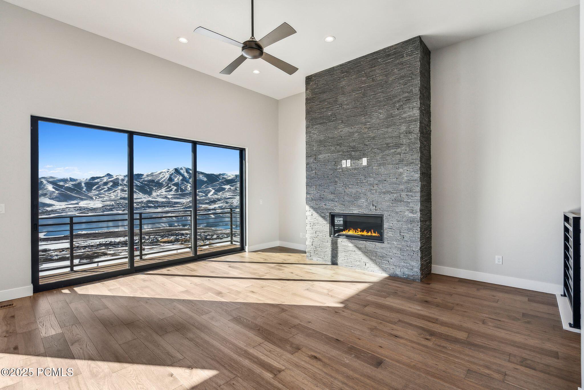 Hideout, Utah 84036, United States, 3 Bedrooms Bedrooms, ,4 BathroomsBathrooms,Residential,Active,32544