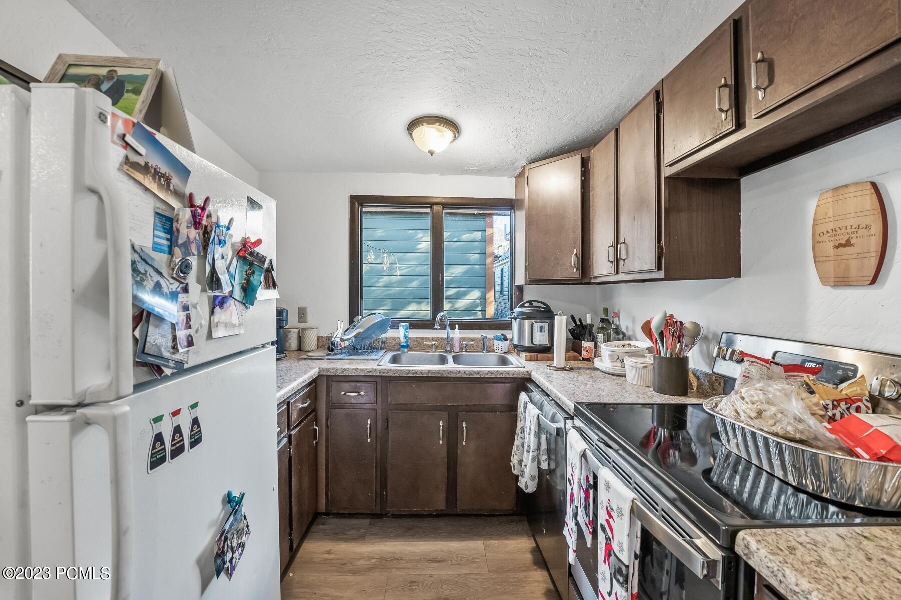 Park City, Utah 84060, United States, 7 Bedrooms Bedrooms, ,3 BathroomsBathrooms,Residential,Active,68340