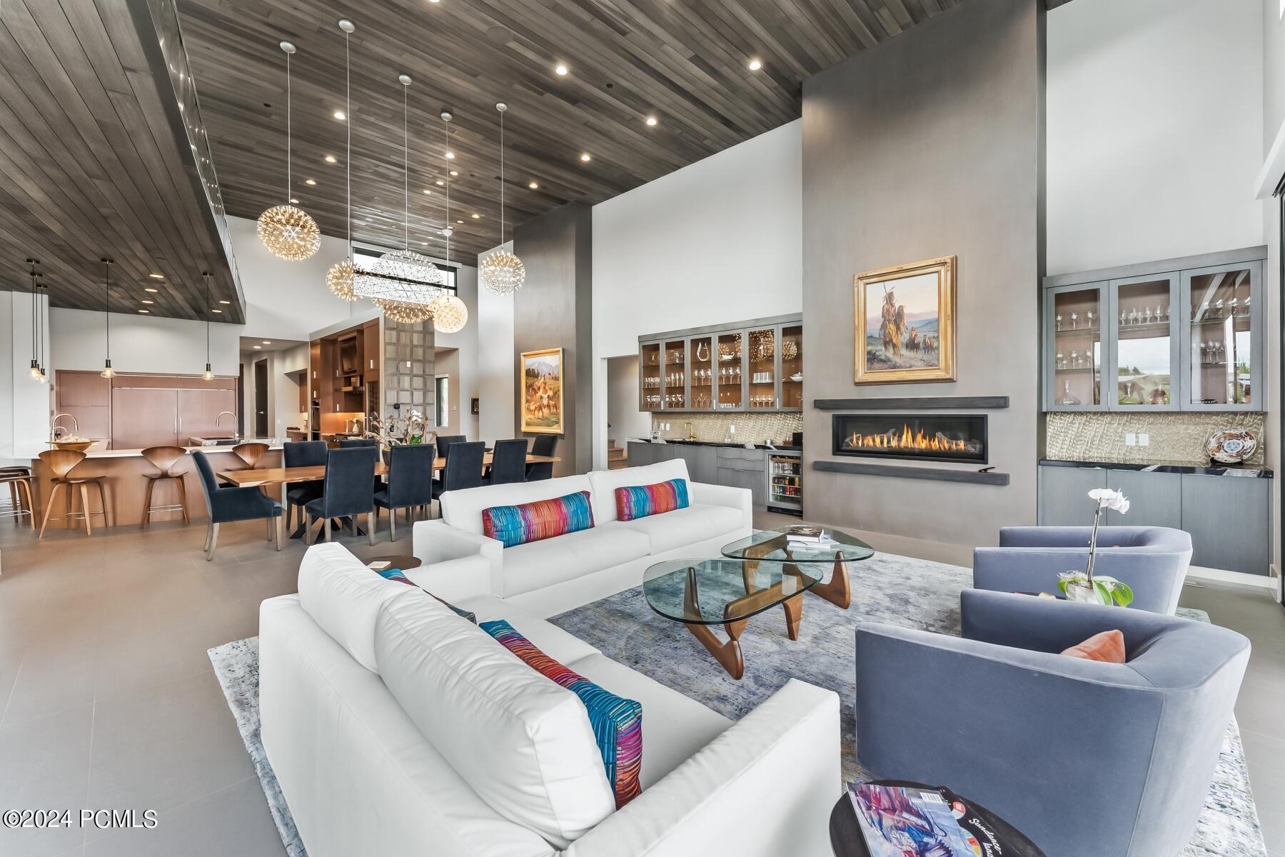 Park City, Utah 84098, United States, 5 Bedrooms Bedrooms, ,8 BathroomsBathrooms,Residential,Pending,73704