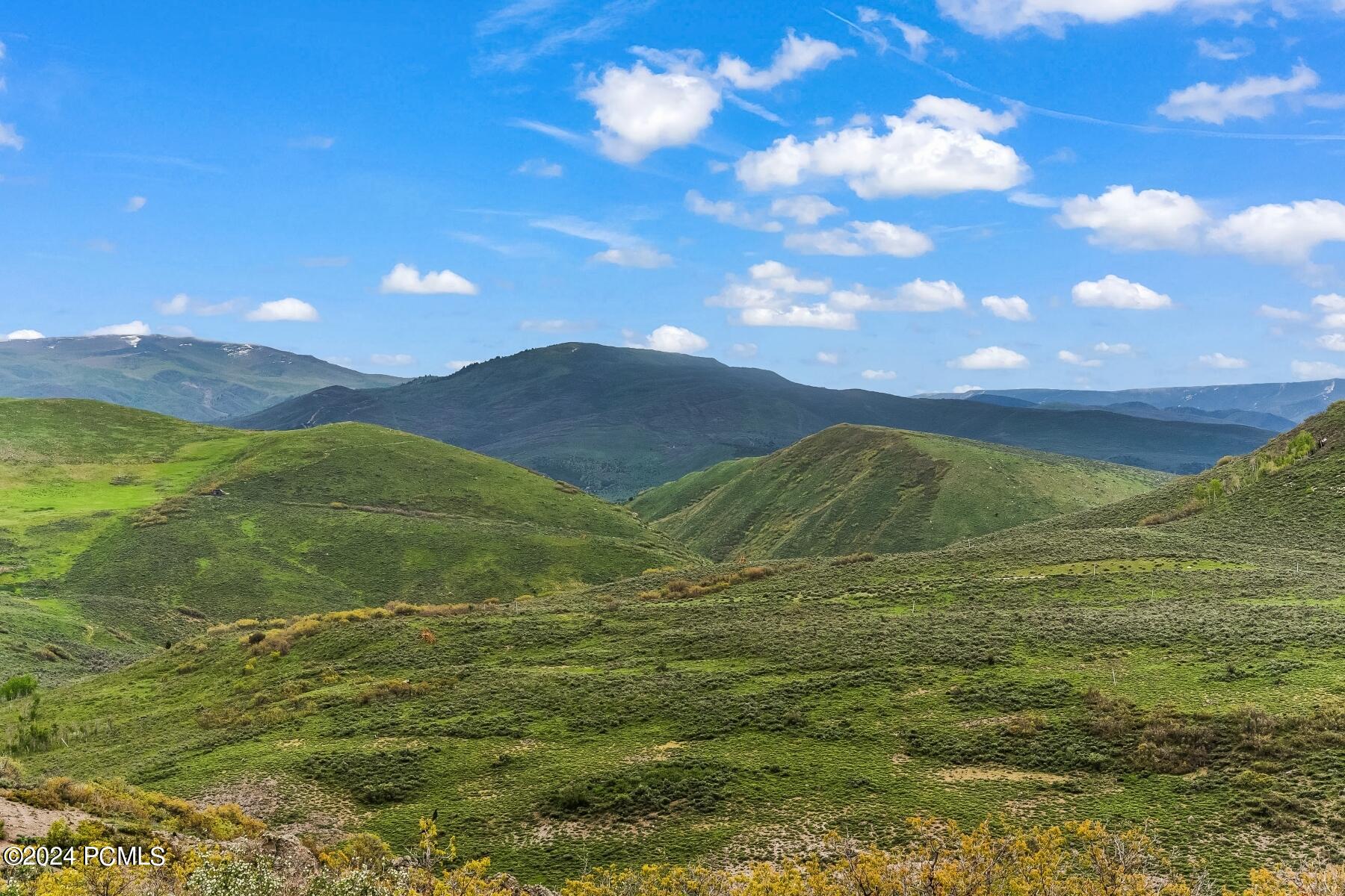 Park City, Utah 84098, United States, 5 Bedrooms Bedrooms, ,8 BathroomsBathrooms,Residential,Pending,73704