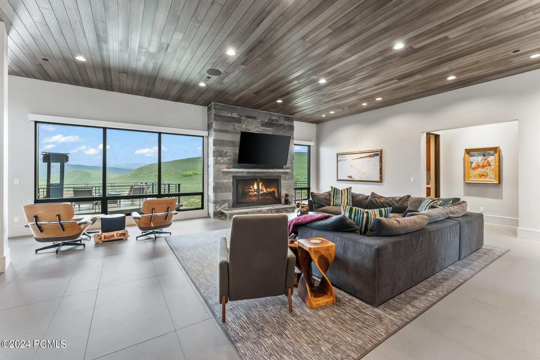 Park City, Utah 84098, United States, 5 Bedrooms Bedrooms, ,8 BathroomsBathrooms,Residential,Pending,73704