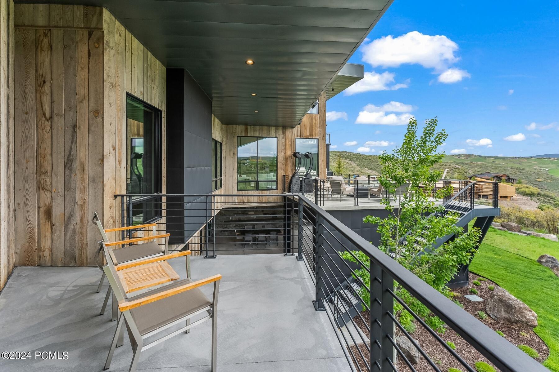 Park City, Utah 84098, United States, 5 Bedrooms Bedrooms, ,8 BathroomsBathrooms,Residential,Pending,73704