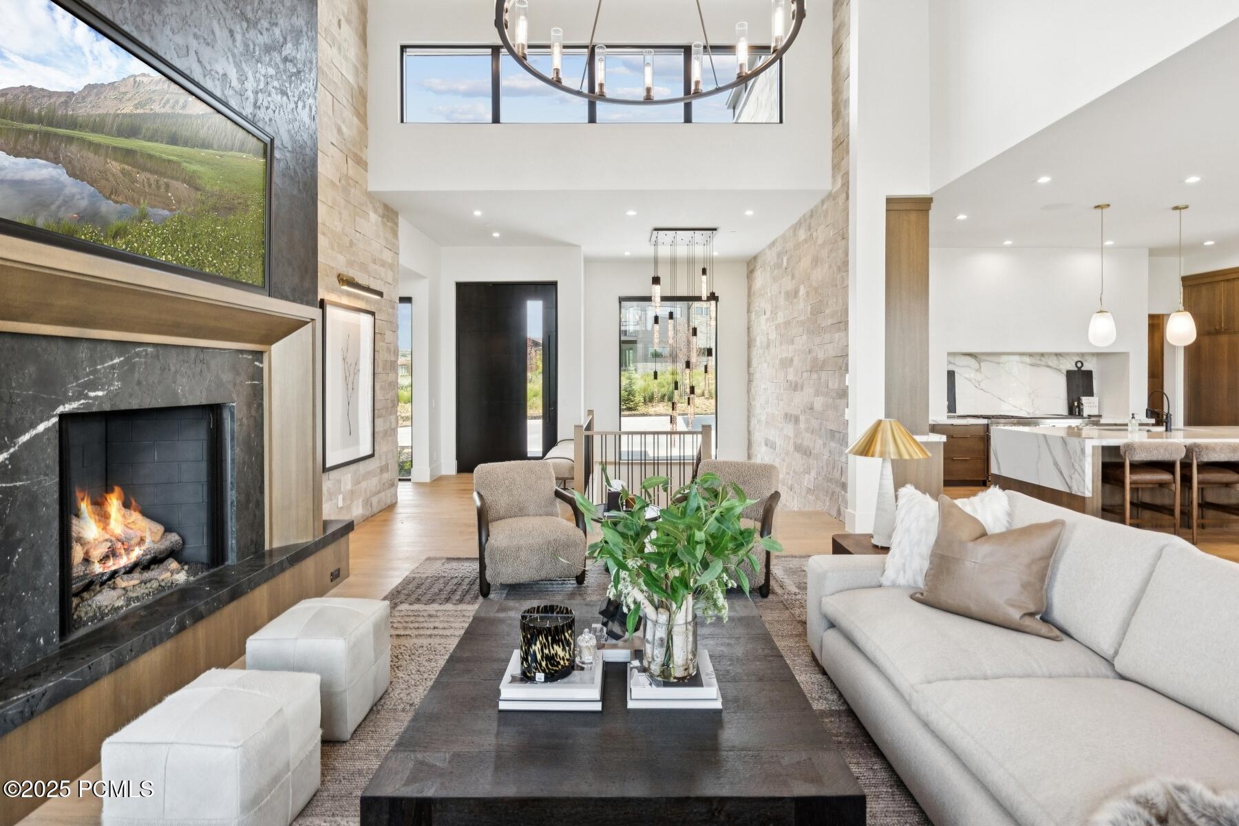 Park City, Utah 84098, United States, 5 Bedrooms Bedrooms, ,7 BathroomsBathrooms,Residential,Active,160723