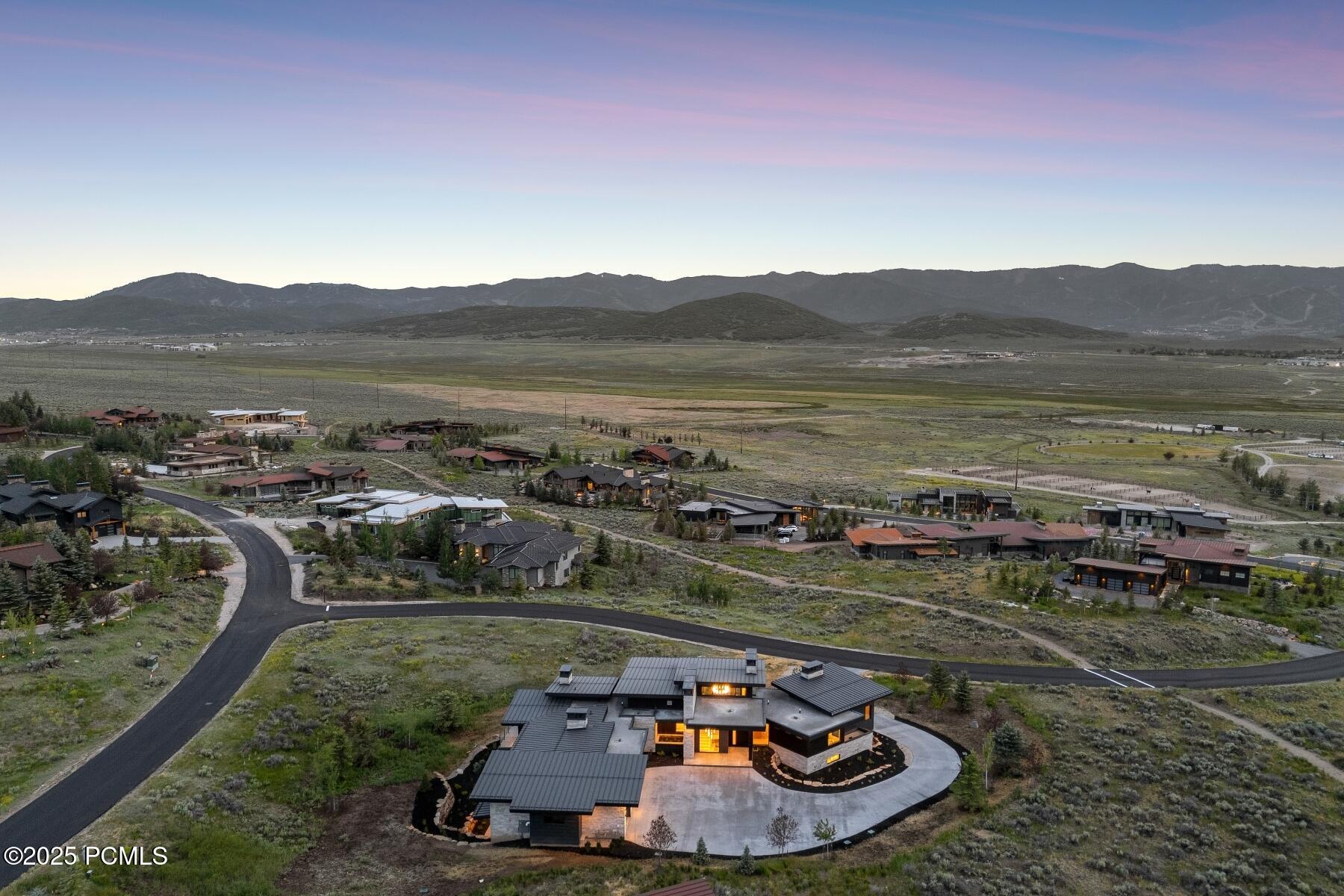 Park City, Utah 84098, United States, 5 Bedrooms Bedrooms, ,7 BathroomsBathrooms,Residential,Active,160723