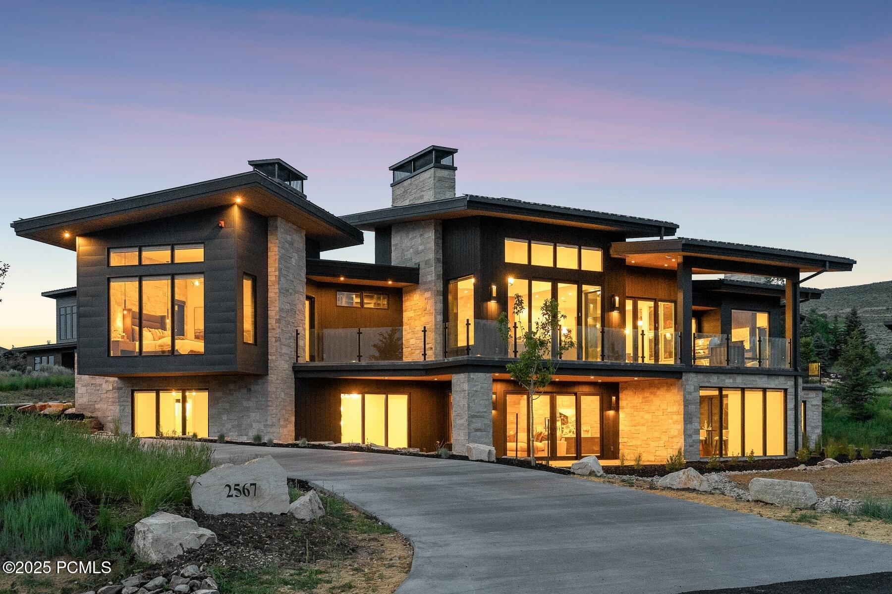 Park City, Utah 84098, United States, 5 Bedrooms Bedrooms, ,7 BathroomsBathrooms,Residential,Active,160723