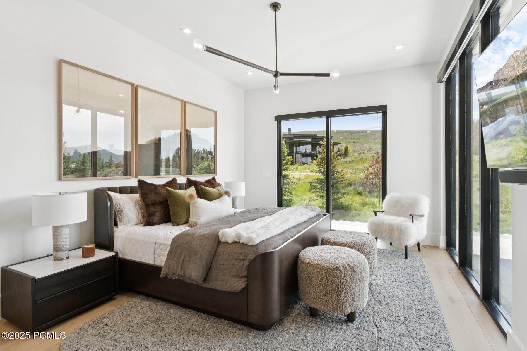 Park City, Utah 84098, United States, 5 Bedrooms Bedrooms, ,7 BathroomsBathrooms,Residential,Active,160723