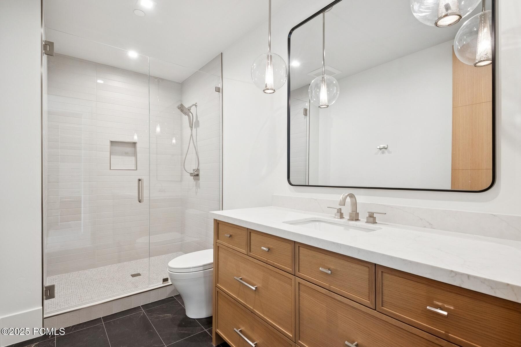 Park City, Utah 84098, United States, 5 Bedrooms Bedrooms, ,7 BathroomsBathrooms,Residential,Active,160723