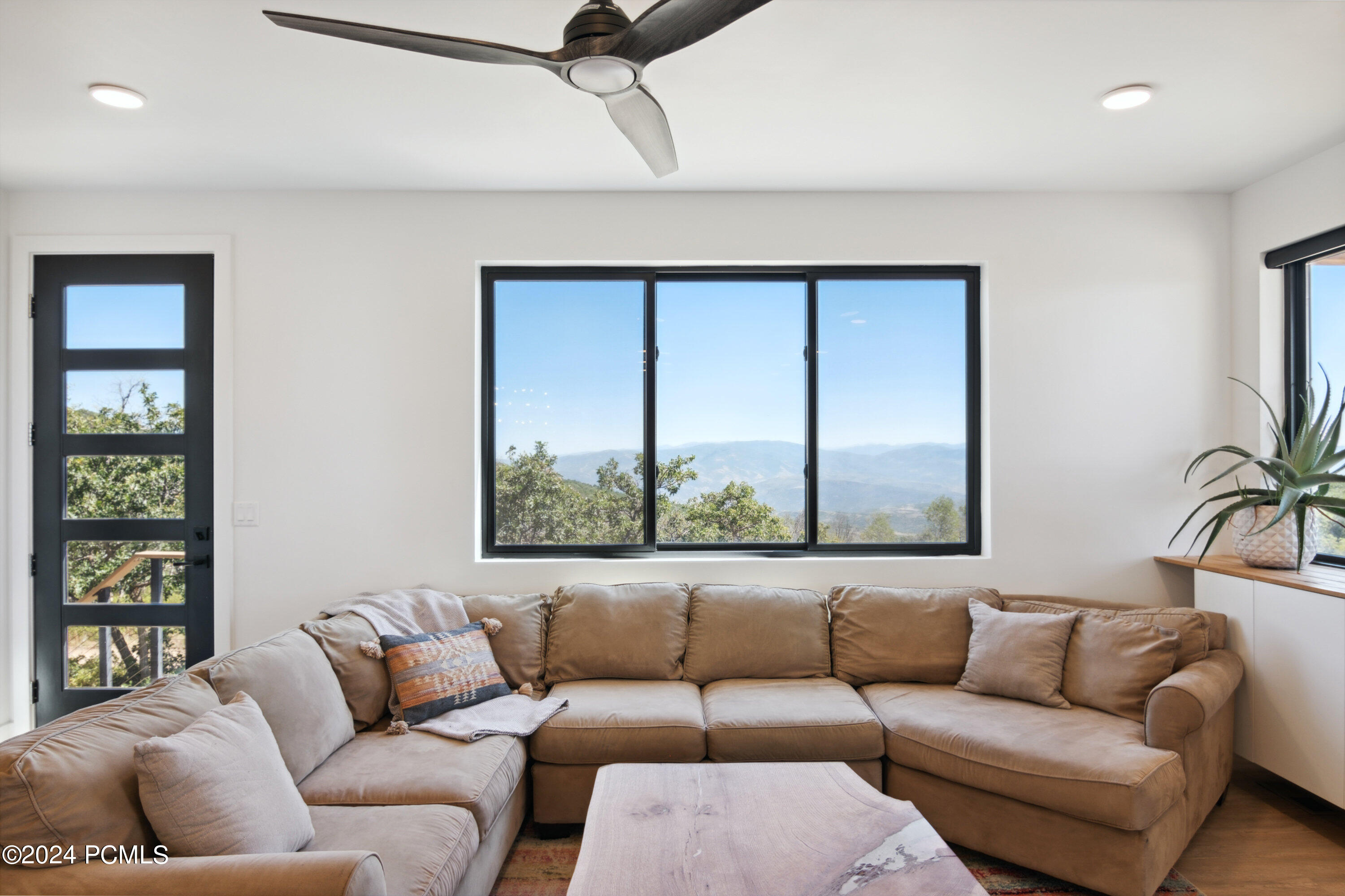 1088 W Hillcrest Lane, Coalville, Utah image 11