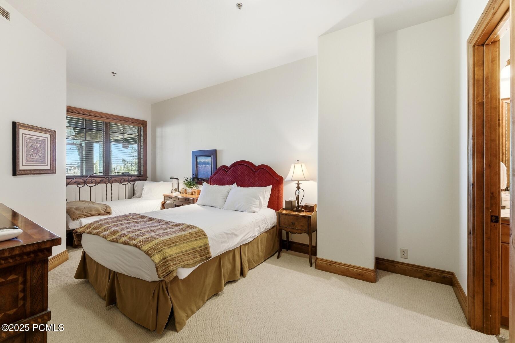 Park City, Utah 84060, United States, 3 Bedrooms Bedrooms, ,4 BathroomsBathrooms,Residential,Active,248805