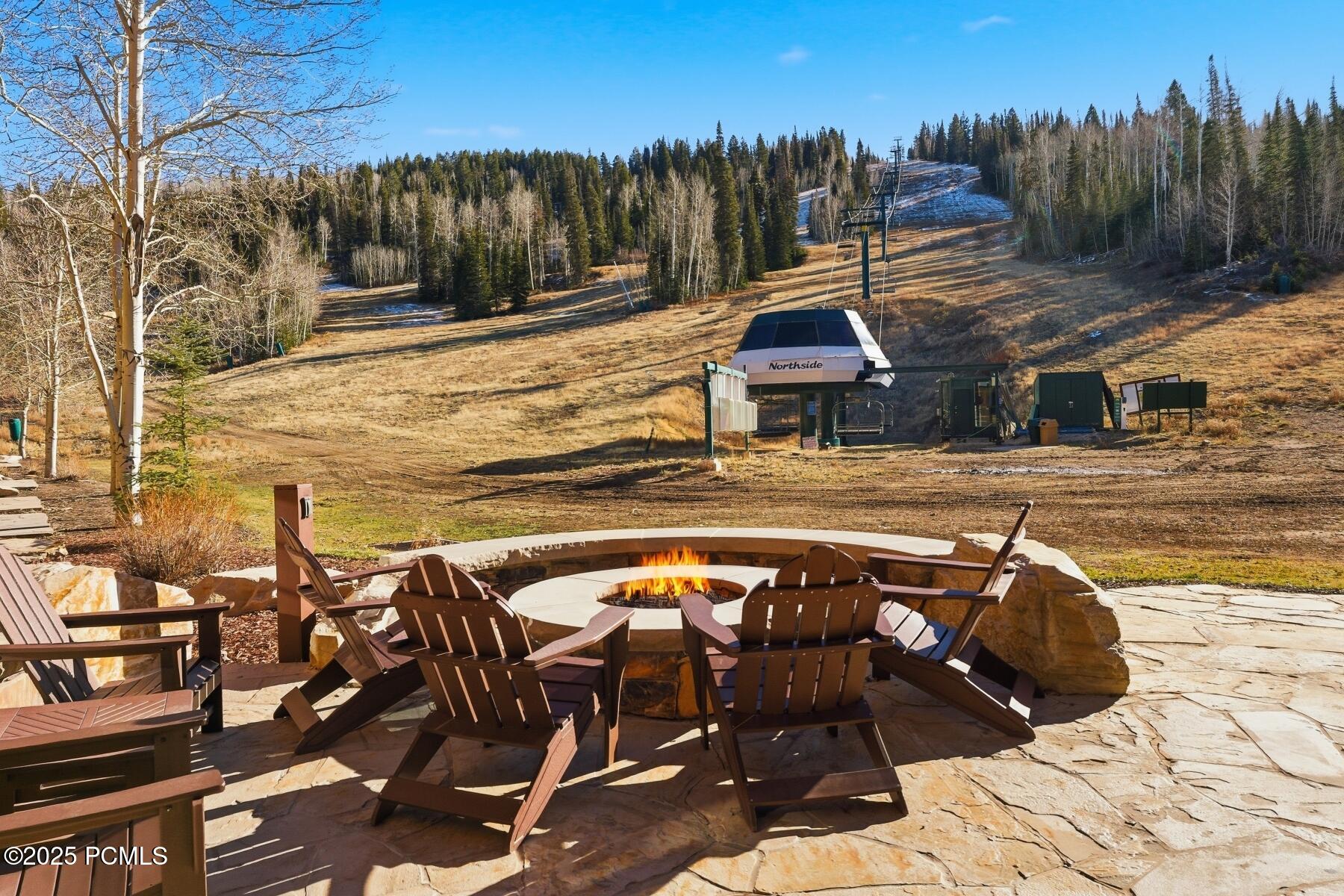 Park City, Utah 84060, United States, 3 Bedrooms Bedrooms, ,4 BathroomsBathrooms,Residential,Active,248805