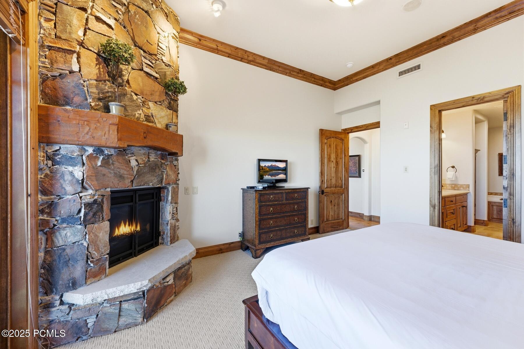 Park City, Utah 84060, United States, 3 Bedrooms Bedrooms, ,4 BathroomsBathrooms,Residential,Active,248805