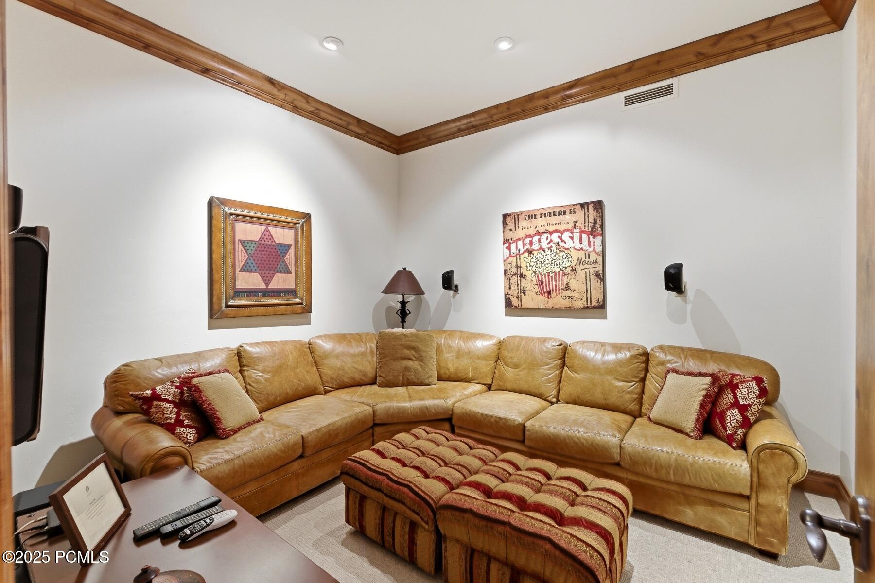 Park City, Utah 84060, United States, 3 Bedrooms Bedrooms, ,4 BathroomsBathrooms,Residential,Active,248805