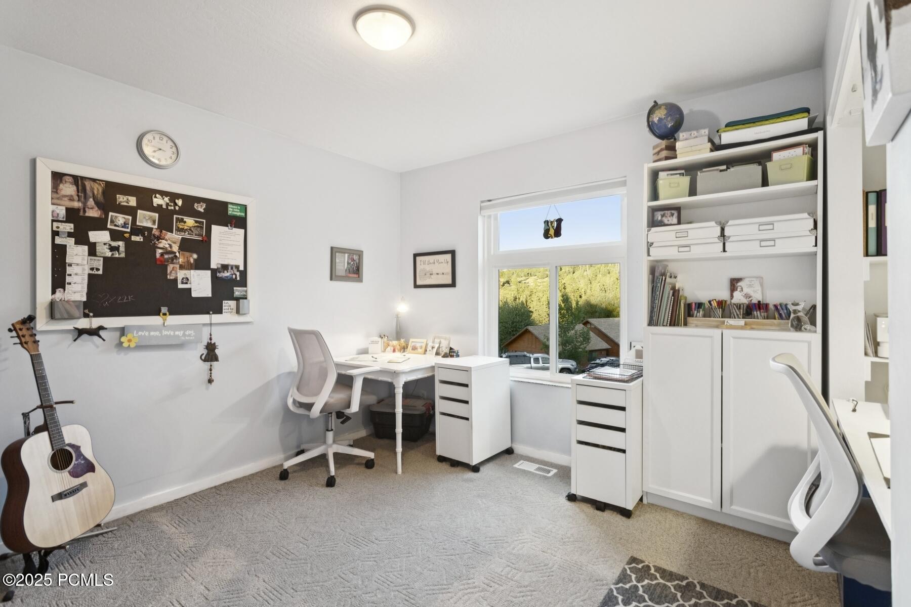 Park City, Utah 84098, United States, 3 Bedrooms Bedrooms, ,2 BathroomsBathrooms,Residential,Pending,184835