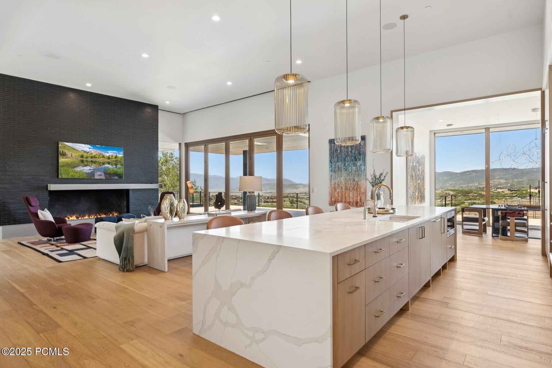 Park City, Utah 84098, United States, 5 Bedrooms Bedrooms, ,8 BathroomsBathrooms,Residential,Active,8619