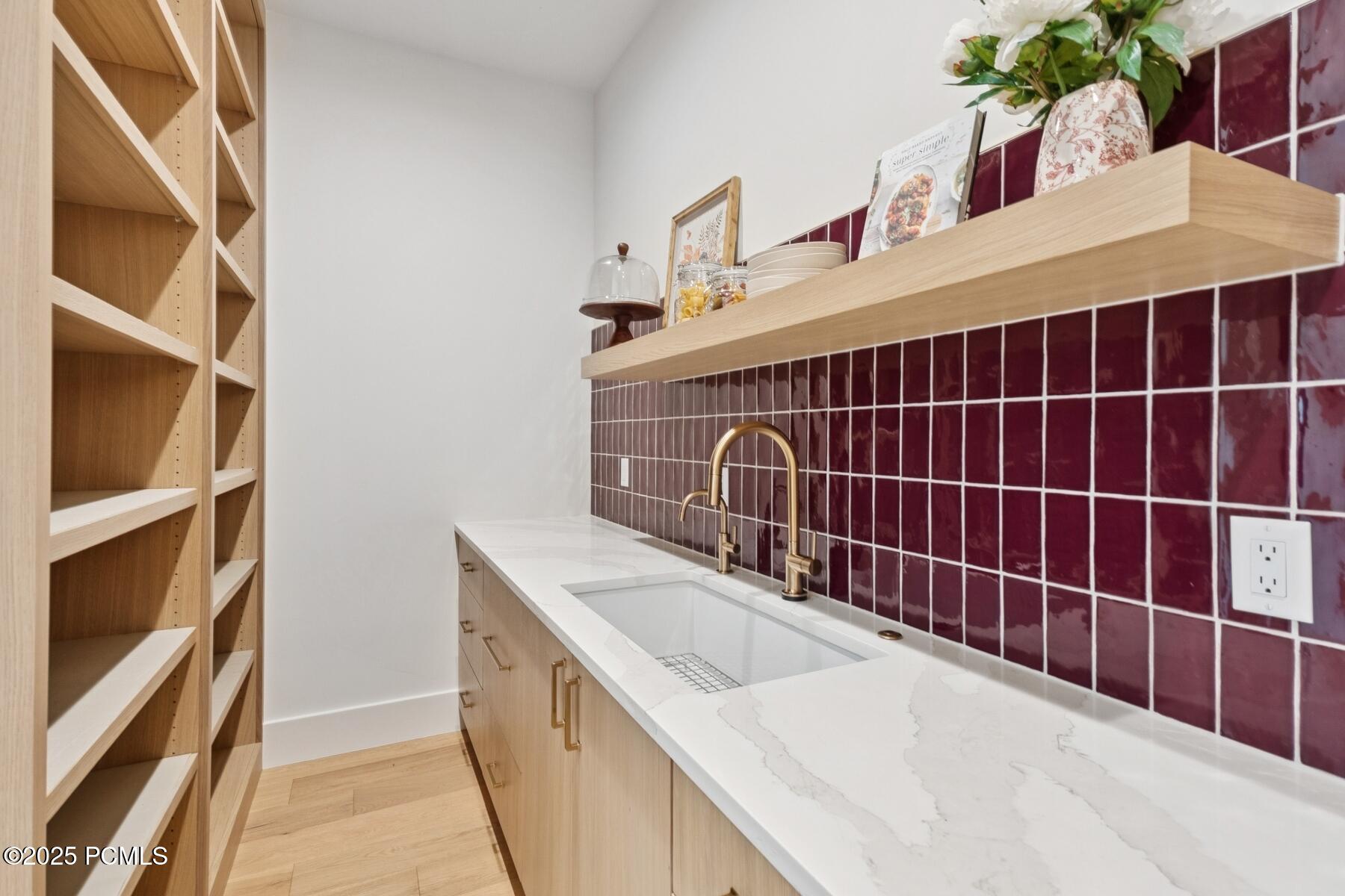 Park City, Utah 84098, United States, 5 Bedrooms Bedrooms, ,8 BathroomsBathrooms,Residential,Active,8619