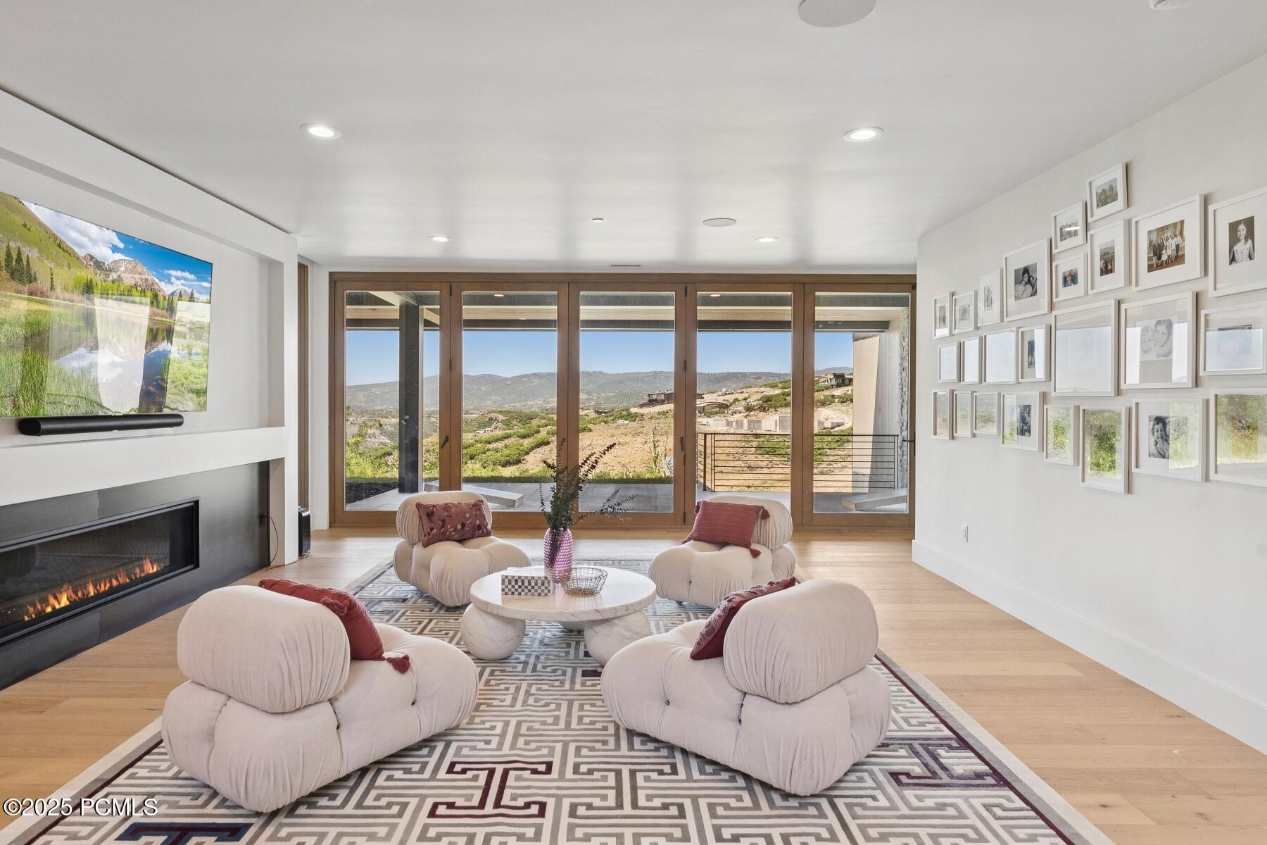 Park City, Utah 84098, United States, 5 Bedrooms Bedrooms, ,8 BathroomsBathrooms,Residential,Active,8619