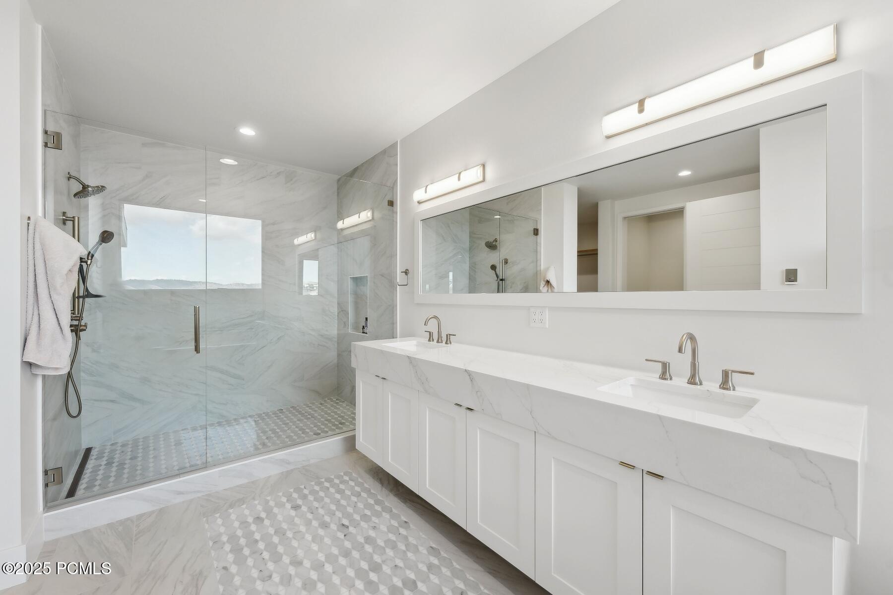 Park City, Utah 84098, United States, 5 Bedrooms Bedrooms, ,8 BathroomsBathrooms,Residential,Active,8619