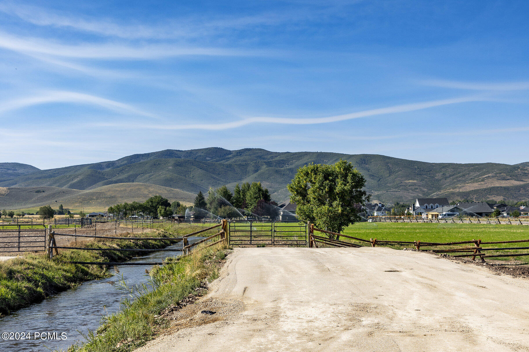 2516 E White Buffalo Dr Dr, Heber City, Utah image 3