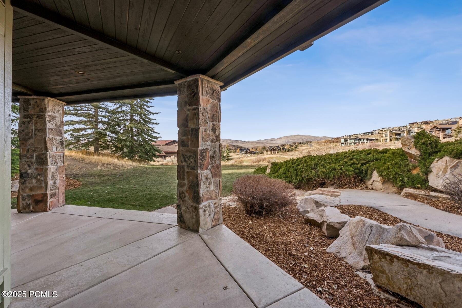 Park City, Utah 84098, United States, 4 Bedrooms Bedrooms, ,5 BathroomsBathrooms,Residential,Active,242525