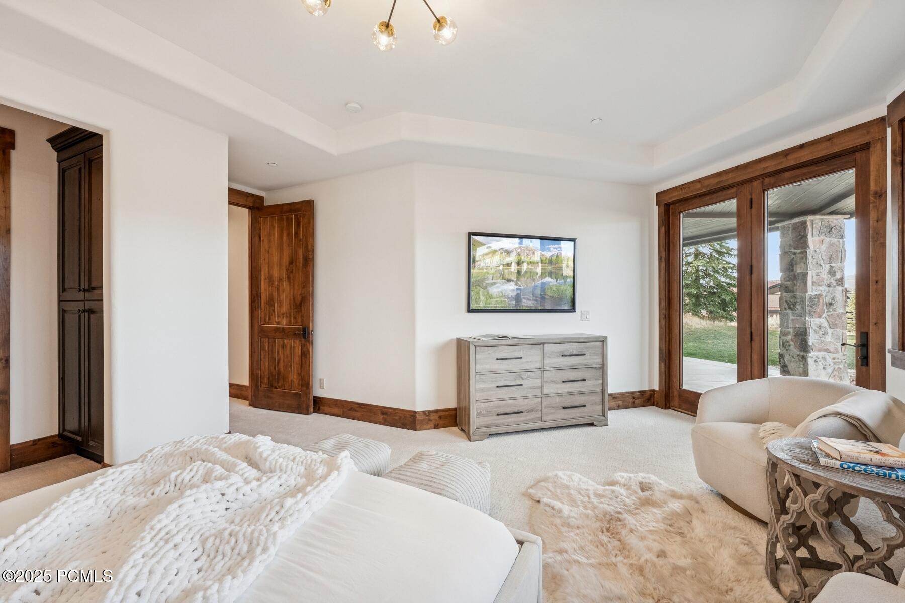 Park City, Utah 84098, United States, 4 Bedrooms Bedrooms, ,5 BathroomsBathrooms,Residential,Active,242525