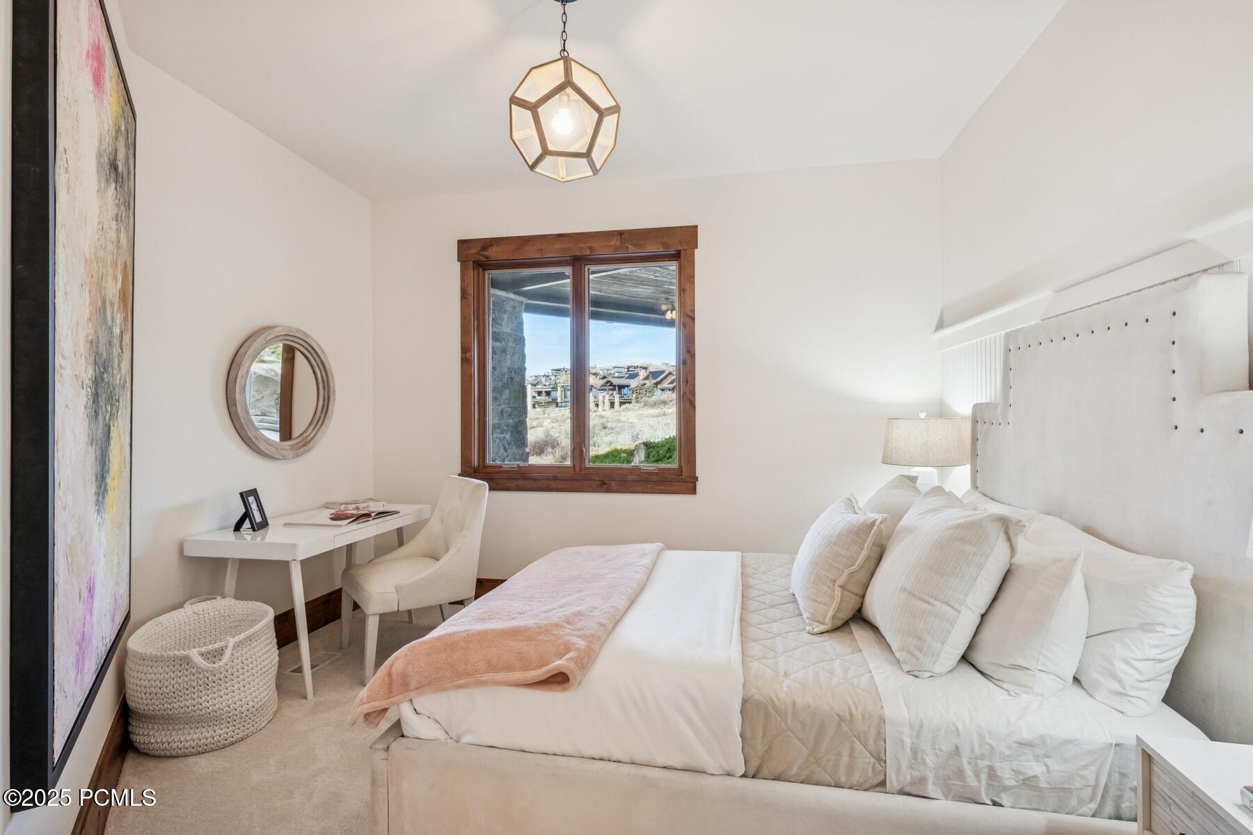 Park City, Utah 84098, United States, 4 Bedrooms Bedrooms, ,5 BathroomsBathrooms,Residential,Active,242525