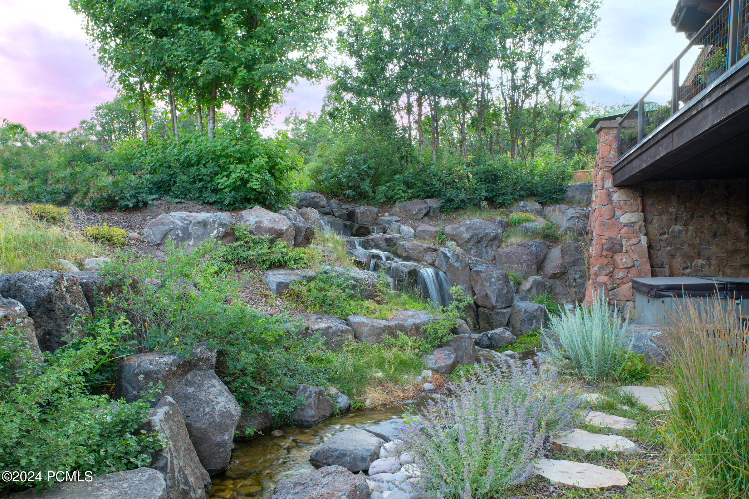 Park City, Utah 84098, United States, 4 Bedrooms Bedrooms, ,8 BathroomsBathrooms,Residential,Pending,9898