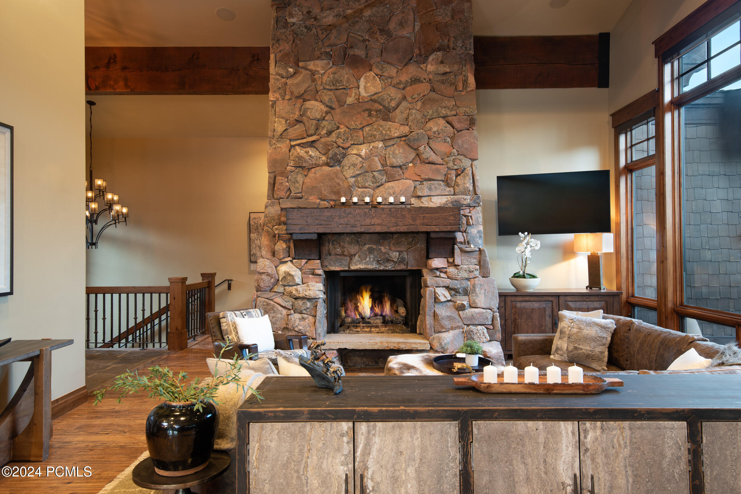 Park City, Utah 84098, United States, 4 Bedrooms Bedrooms, ,8 BathroomsBathrooms,Residential,Pending,9898