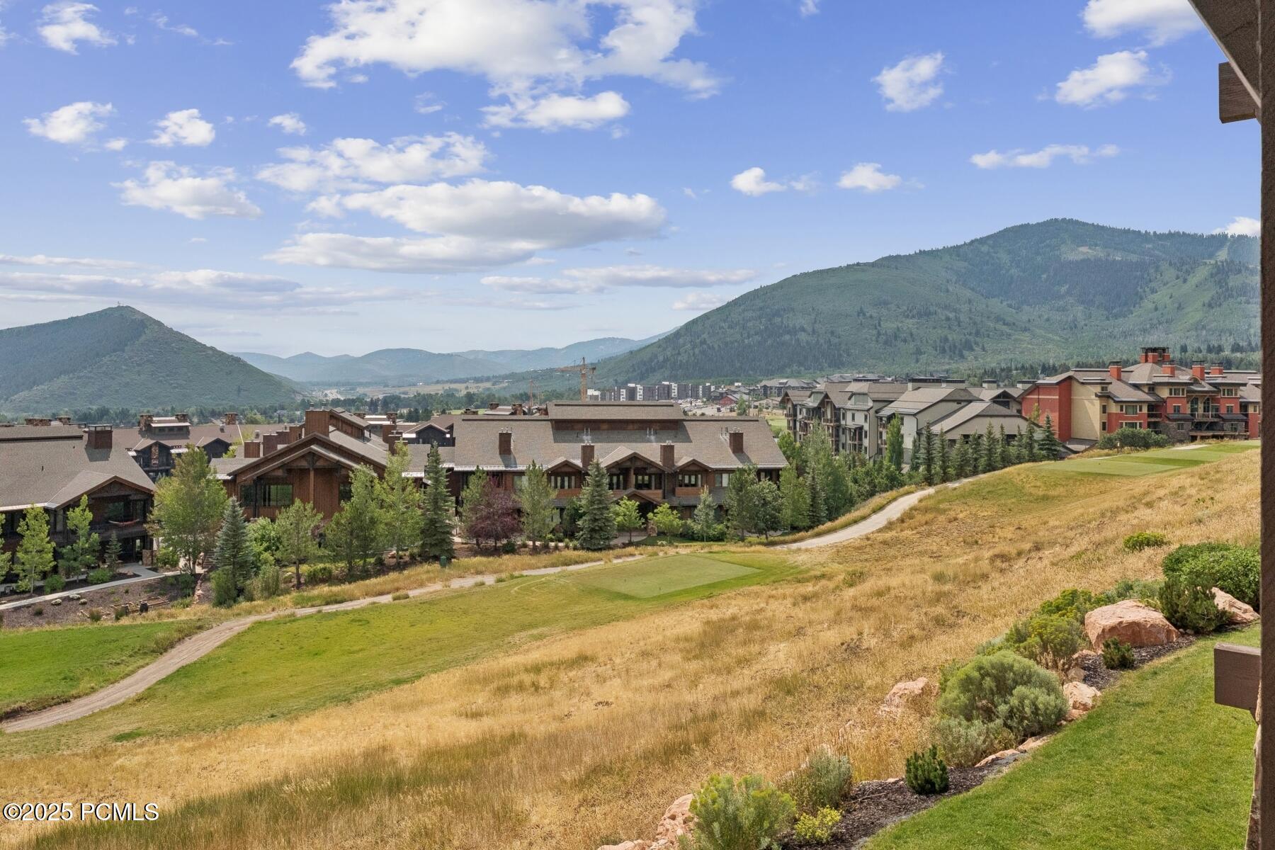 Park City, Utah 84098, United States, 3 Bedrooms Bedrooms, ,3 BathroomsBathrooms,Residential,Active,181933