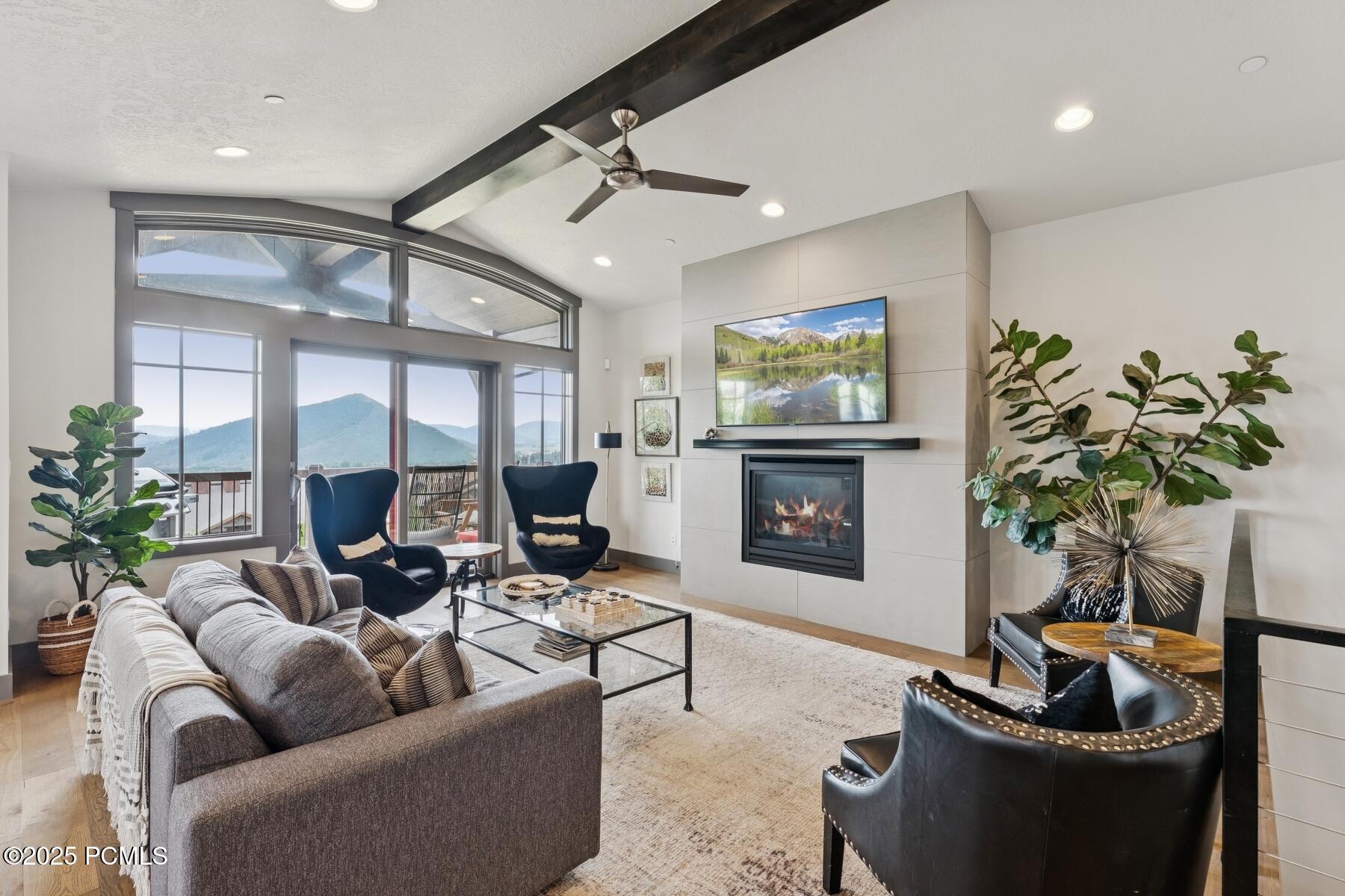 Park City, Utah 84098, United States, 3 Bedrooms Bedrooms, ,3 BathroomsBathrooms,Residential,Active,181933