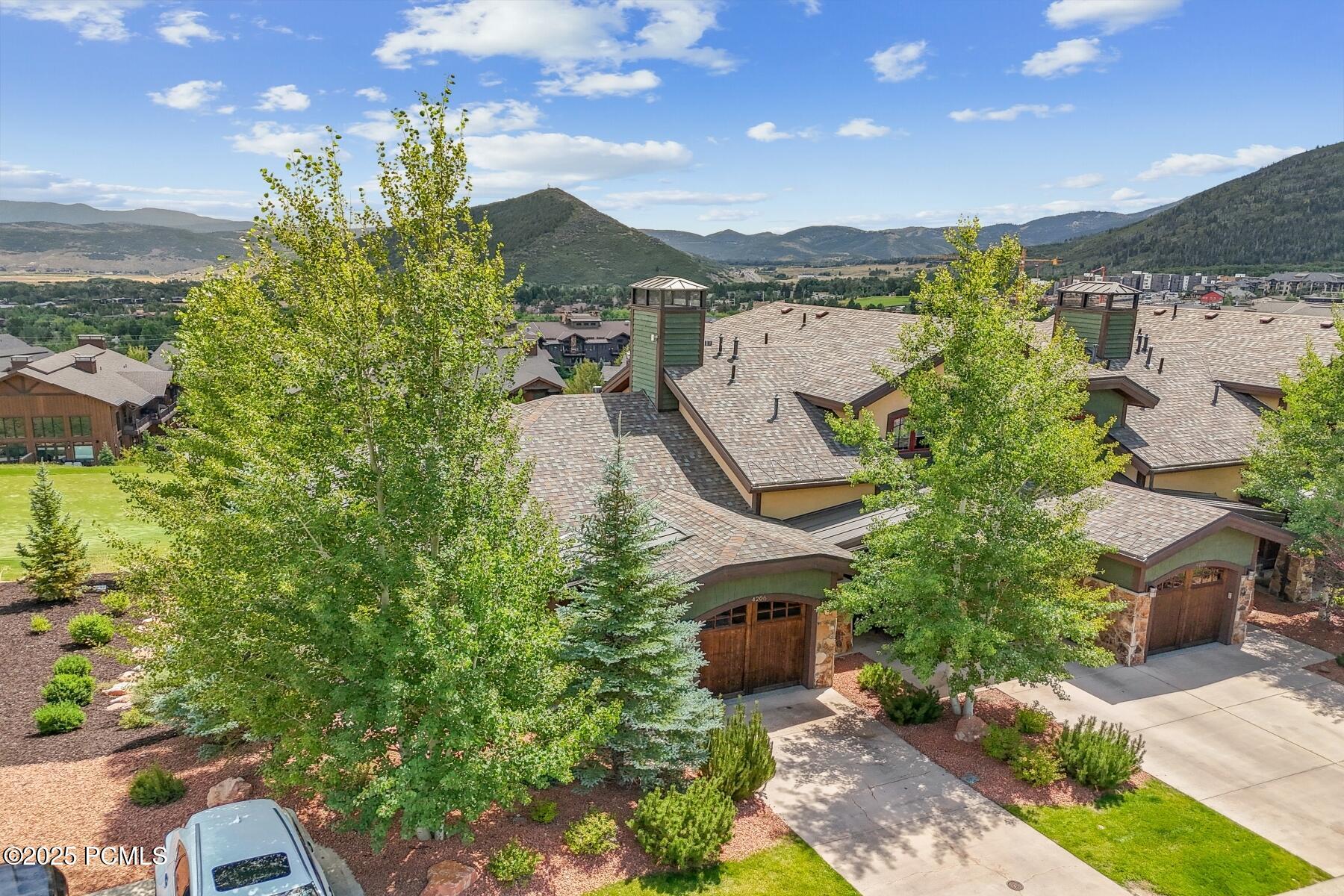 Park City, Utah 84098, United States, 3 Bedrooms Bedrooms, ,3 BathroomsBathrooms,Residential,Active,181933