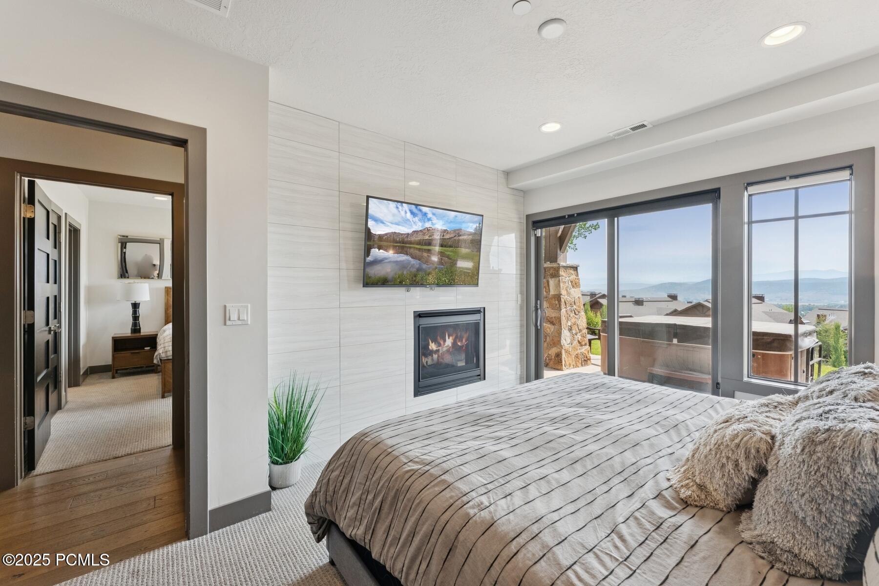 Park City, Utah 84098, United States, 3 Bedrooms Bedrooms, ,3 BathroomsBathrooms,Residential,Active,181933