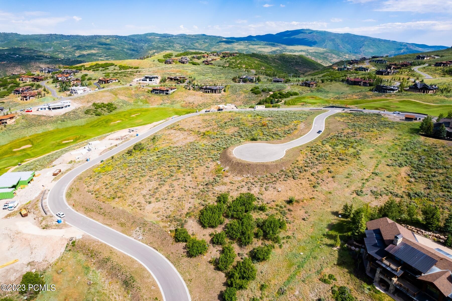 Park City, Utah 84098, United States, 4 Bedrooms Bedrooms, ,6 BathroomsBathrooms,Residential,Pending,70820