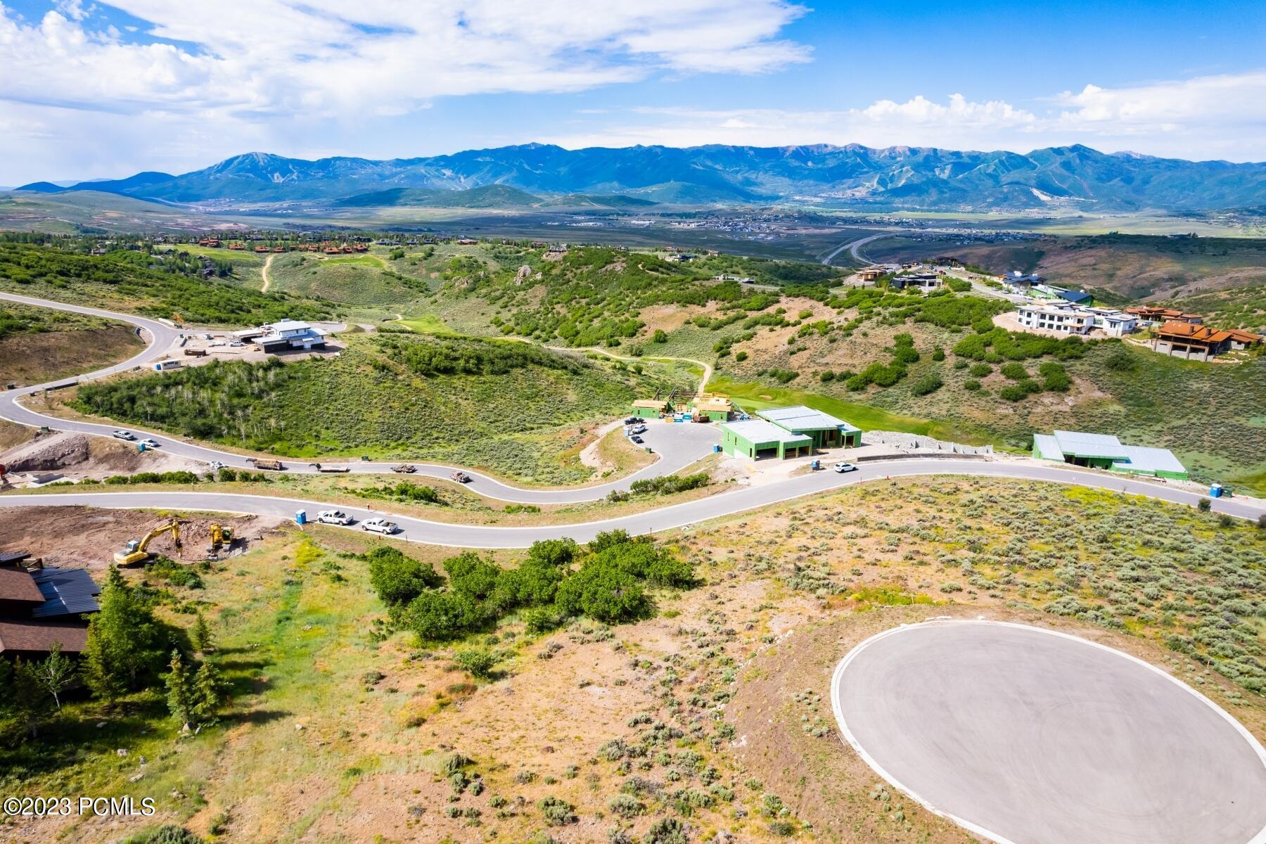 Park City, Utah 84098, United States, 4 Bedrooms Bedrooms, ,6 BathroomsBathrooms,Residential,Pending,70820