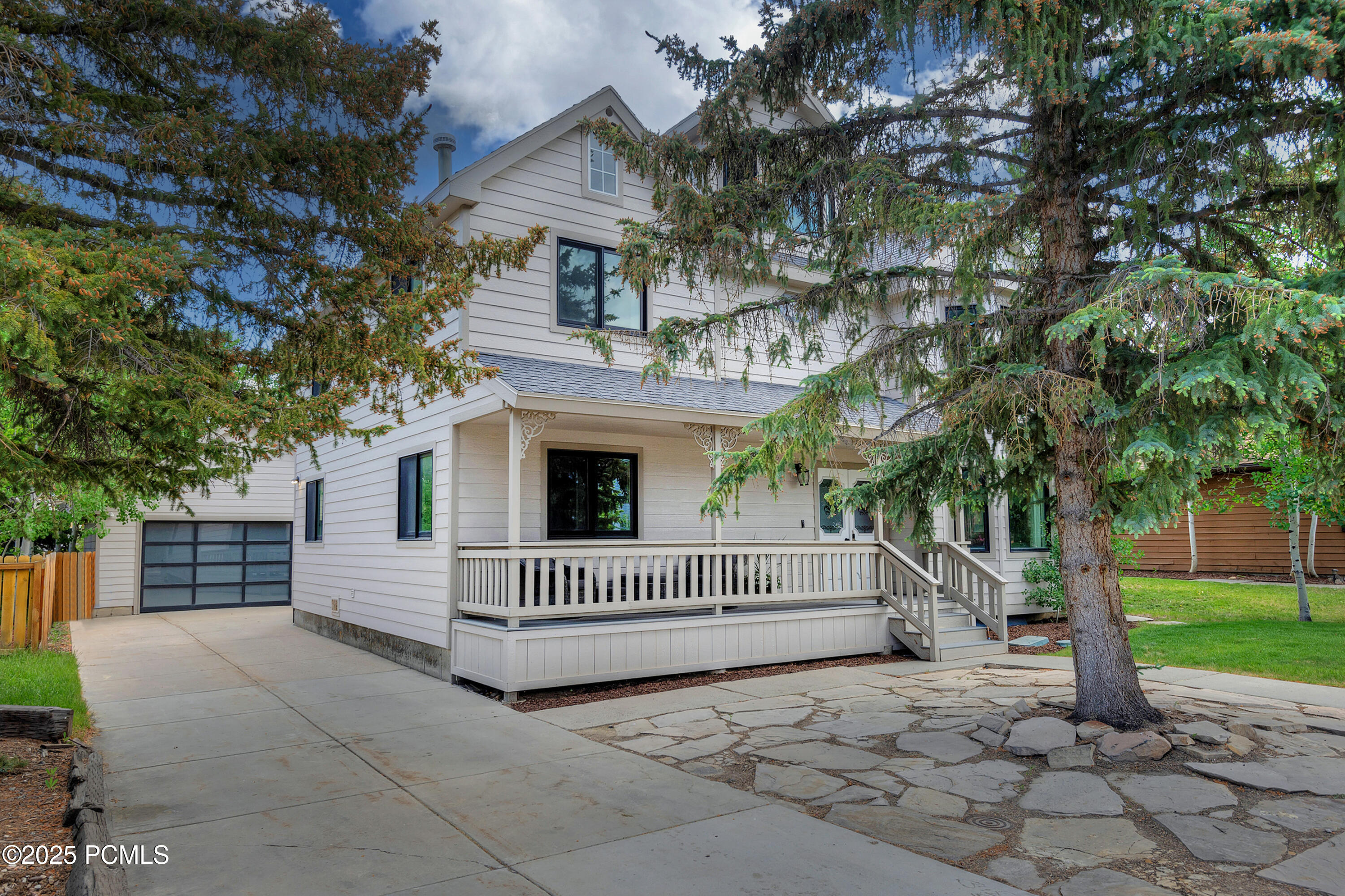 2300 Comstock Drive, Park City, Utah image 2