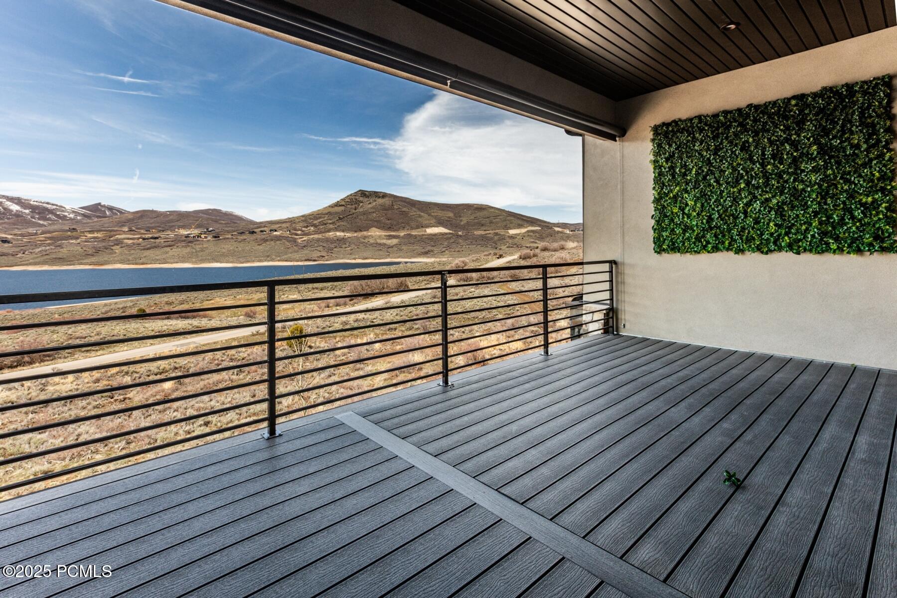 Hideout, Utah 84036, United States, 3 Bedrooms Bedrooms, ,4 BathroomsBathrooms,Residential,Active,118