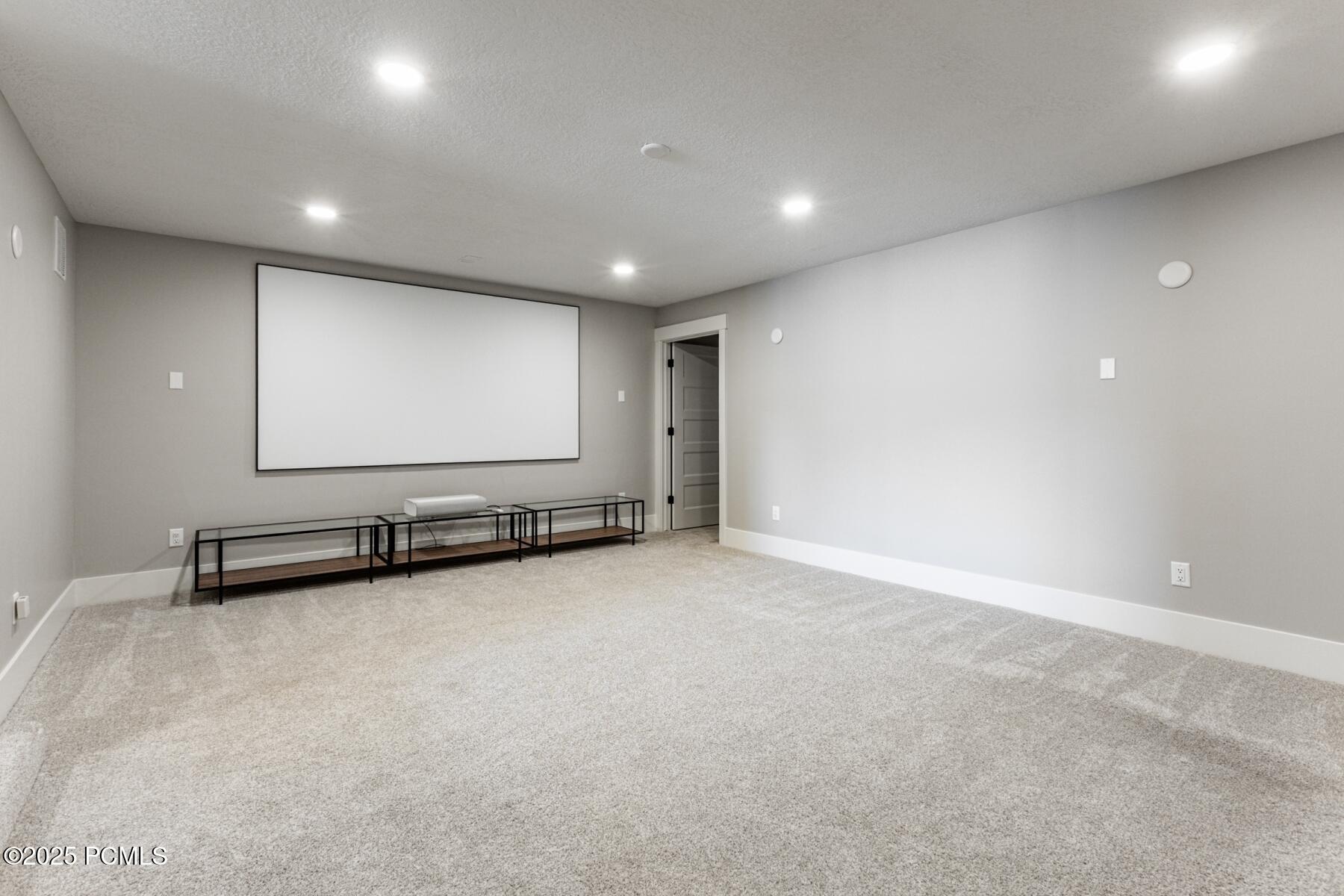 Hideout, Utah 84036, United States, 3 Bedrooms Bedrooms, ,4 BathroomsBathrooms,Residential,Active,118