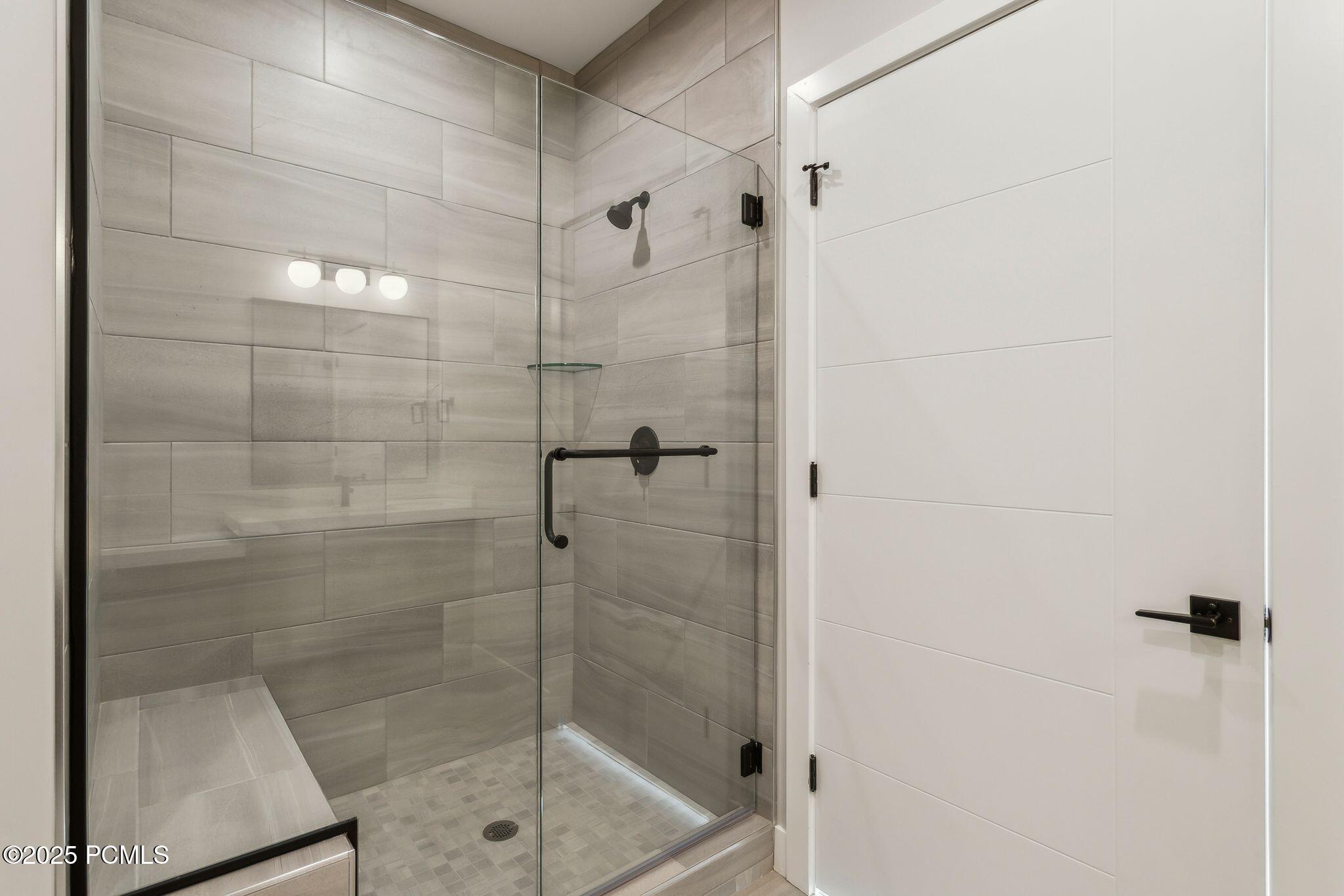 Hideout, Utah 84036, United States, 3 Bedrooms Bedrooms, ,4 BathroomsBathrooms,Residential,Active,32133