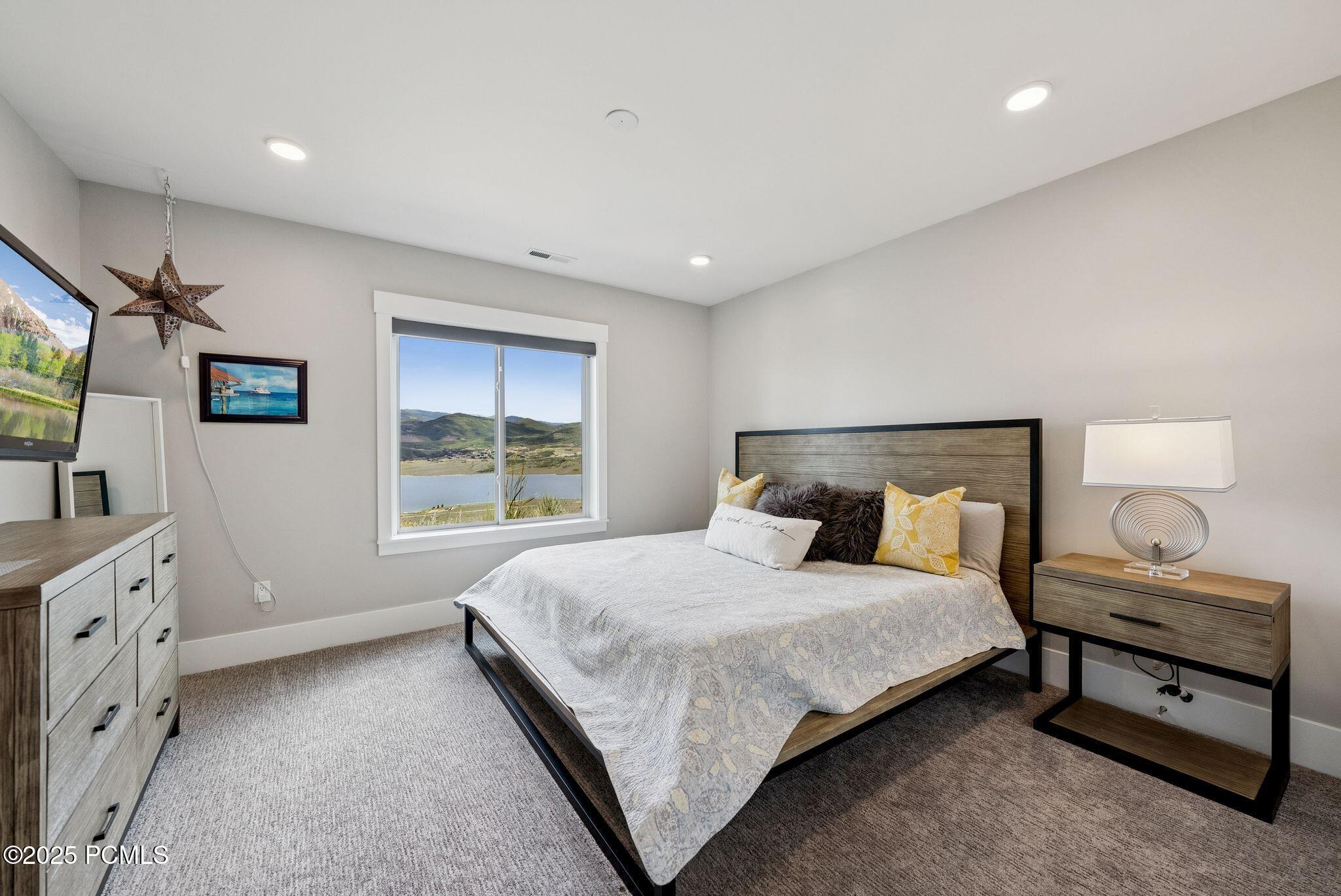 Hideout, Utah 84036, United States, 3 Bedrooms Bedrooms, ,3 BathroomsBathrooms,Residential,Active,160366