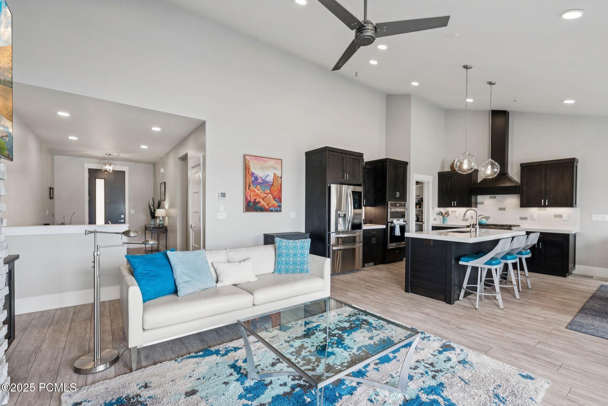 Hideout, Utah 84036, United States, 3 Bedrooms Bedrooms, ,3 BathroomsBathrooms,Residential,Active,160366