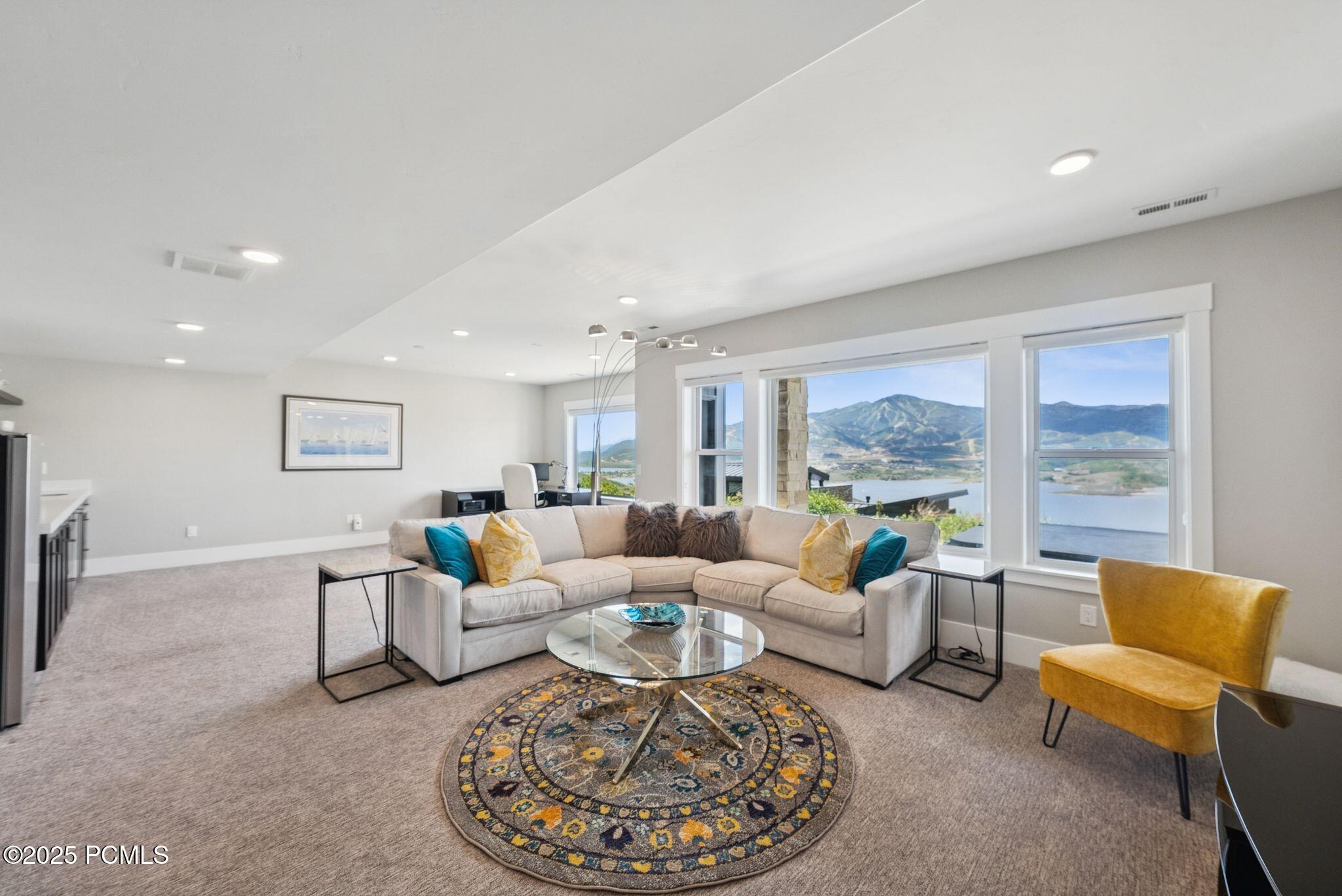 Hideout, Utah 84036, United States, 3 Bedrooms Bedrooms, ,3 BathroomsBathrooms,Residential,Active,160366